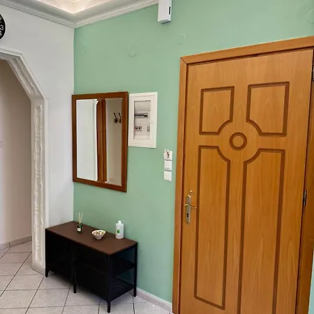 Solmera Apartman Néa Péramos